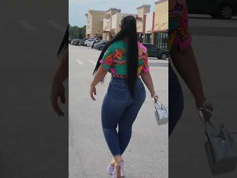 Copenhagen Street-Style: Embracing Bold Fashion Evolution